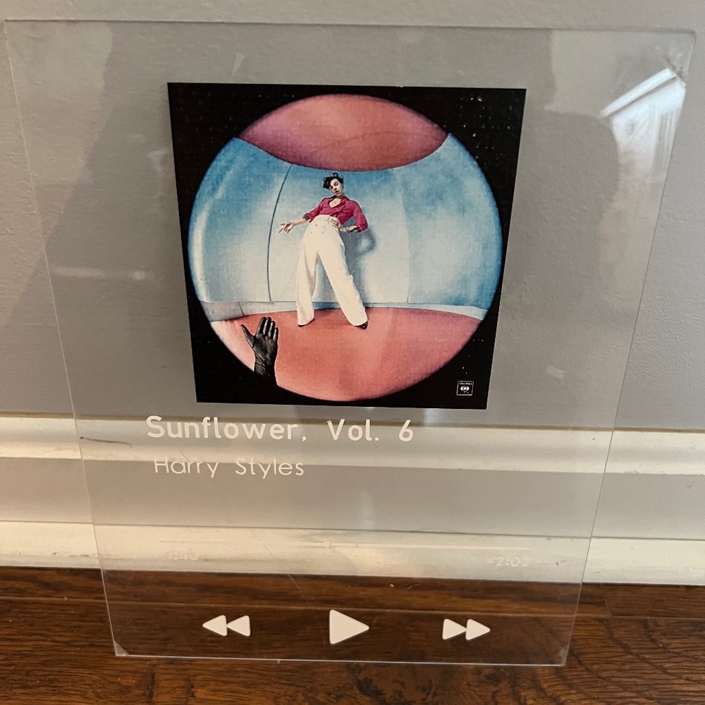 Harry styles Glass Music Plaque